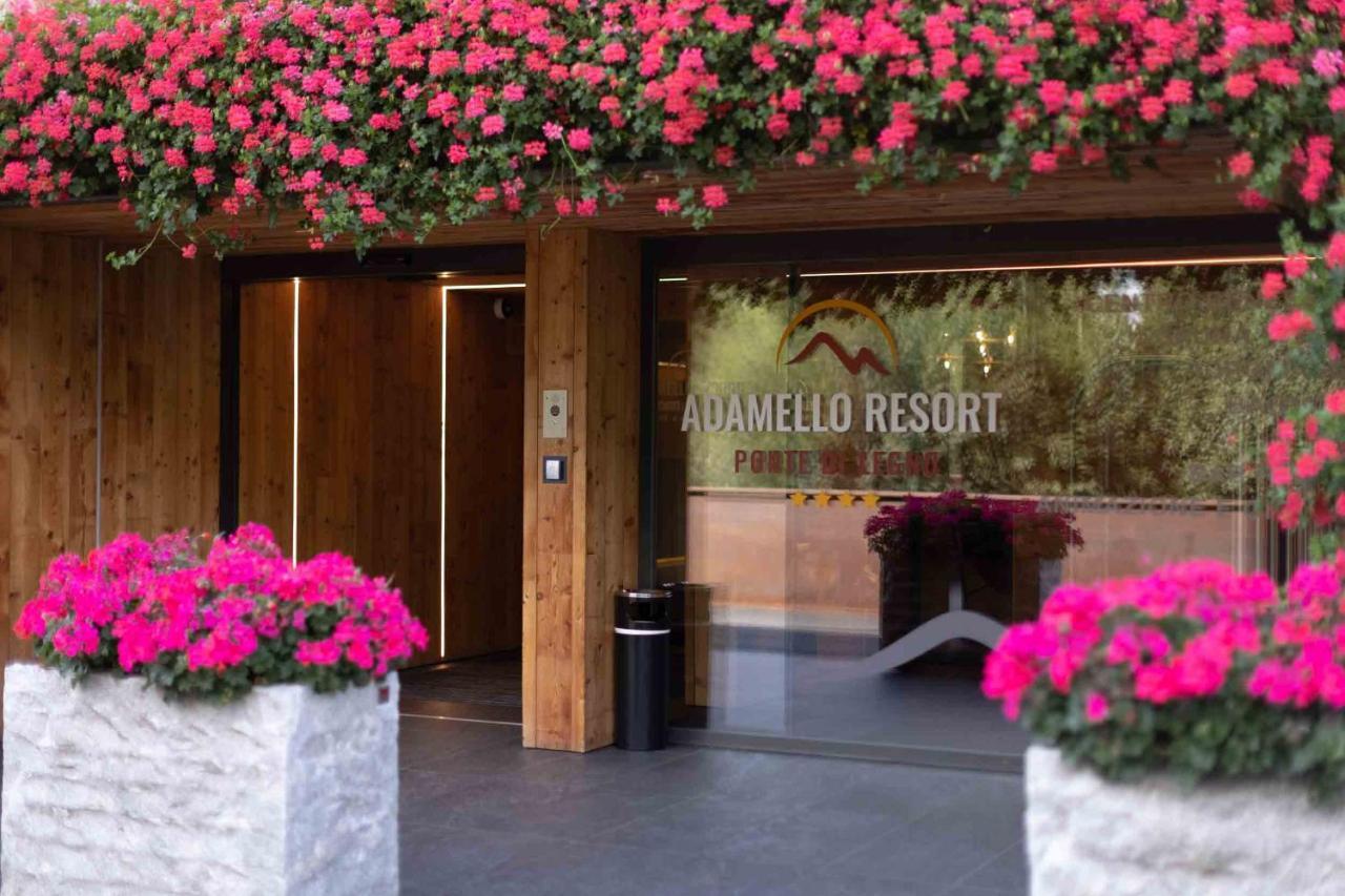 Residence Adamello Resort Ponte Di Legno Exterior foto